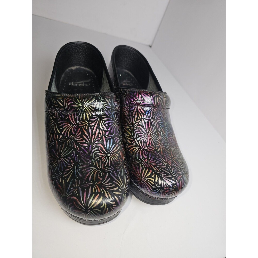 Dansko Professional Patent Women's Shoes, Dandelion, W41